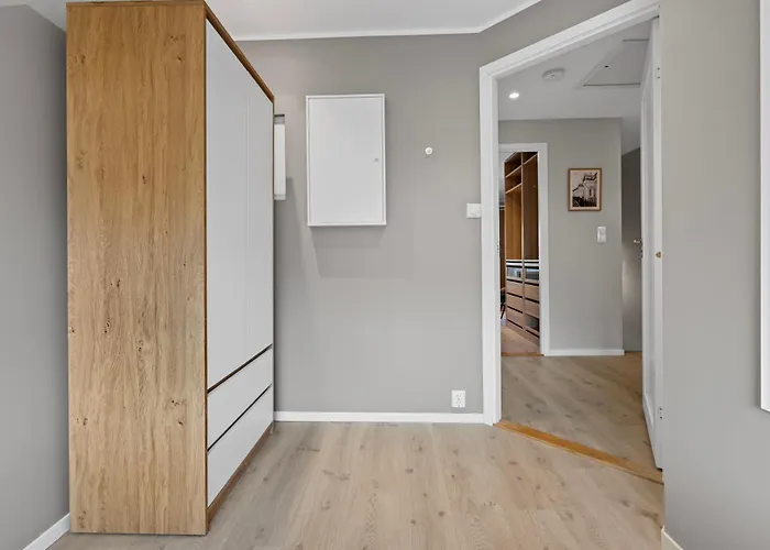 And Modern Terraced House In Daire *