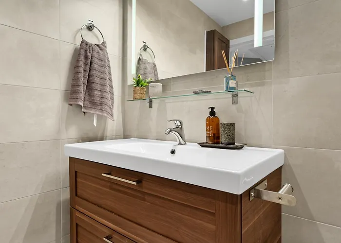 And Modern Terraced House In