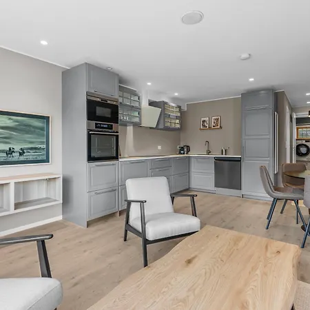 And Modern Terraced House In